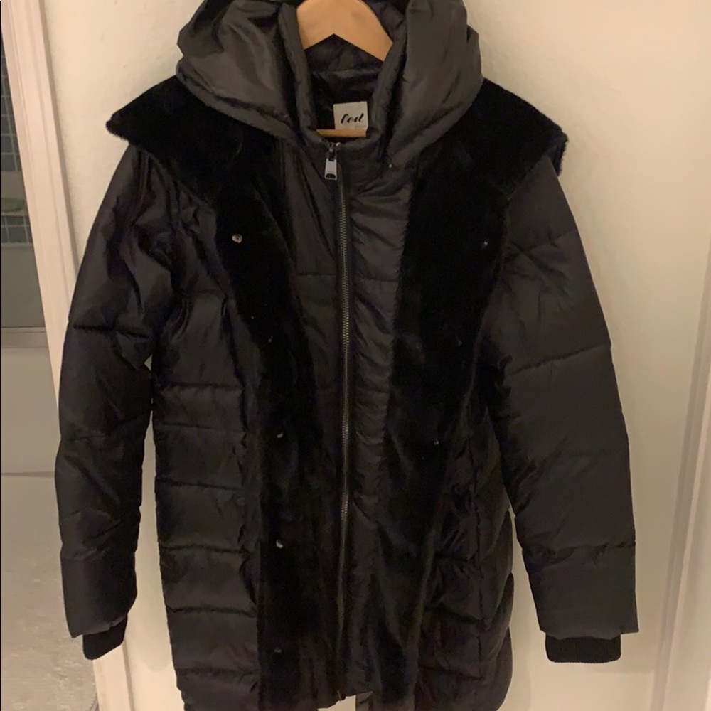 Lower-Thigh Length Puffer Jacket - image 1